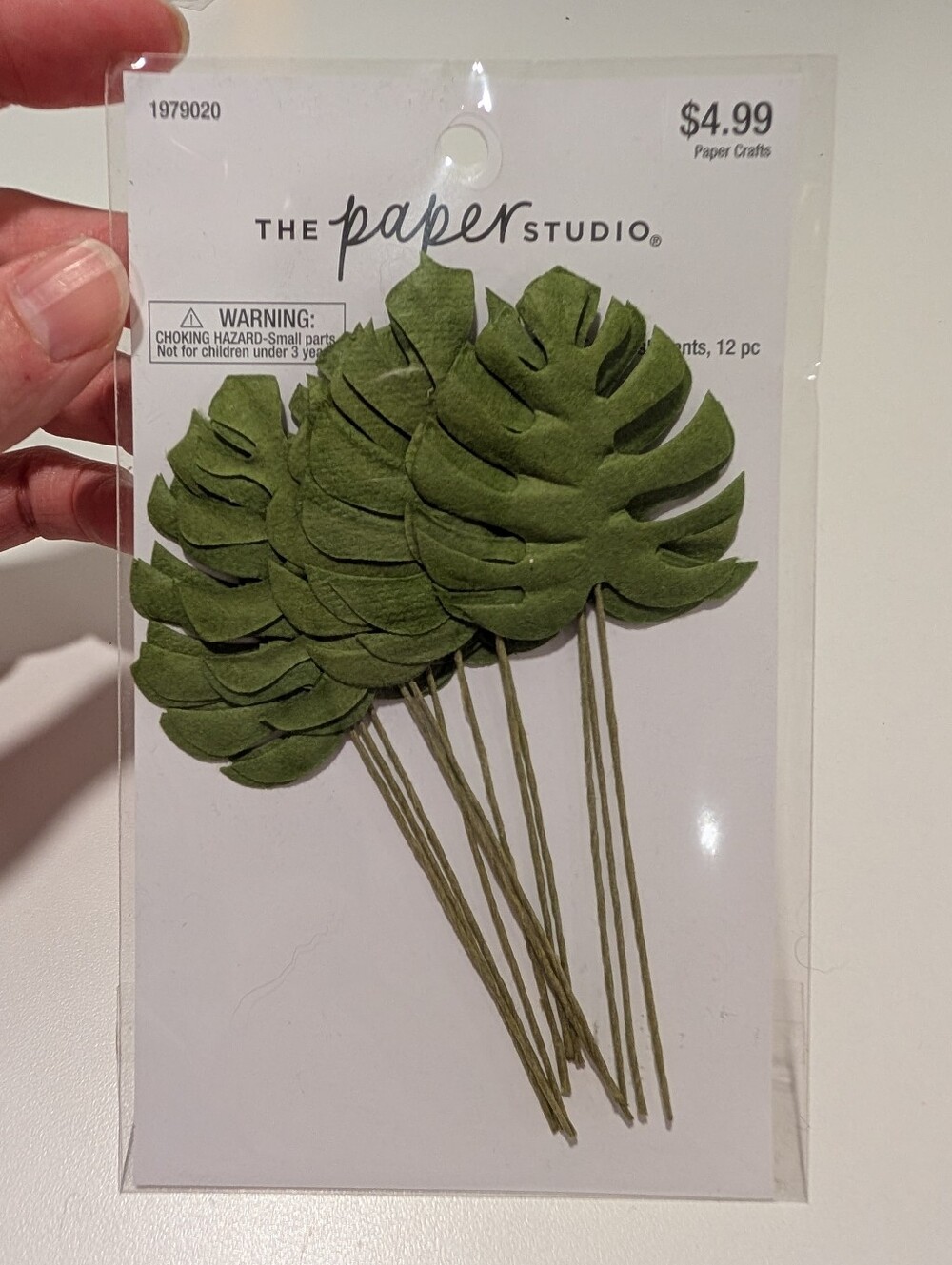 The Paper Studio Green Monstera Leaf Paper Embellishments By Hobby Lobby
